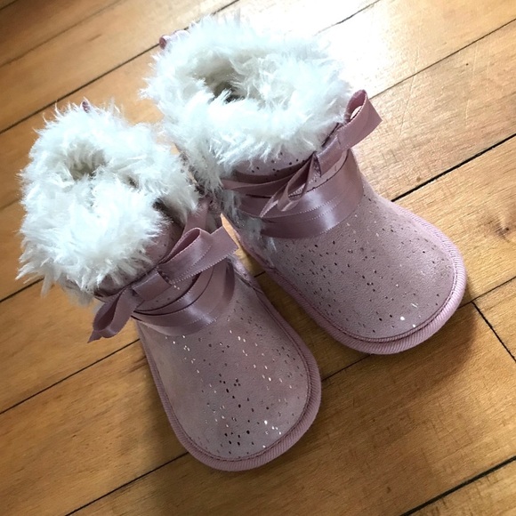 $5 each or all 3/$12 Infant Girl Boots - Picture 2 of 7